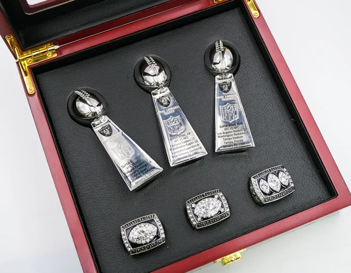 Raiders Superbowl Set